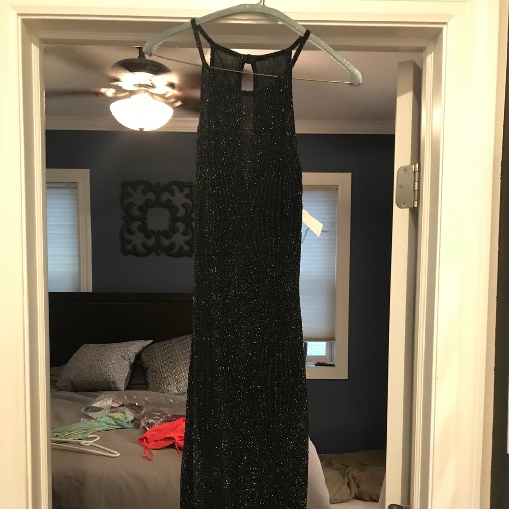 Black fitted dress